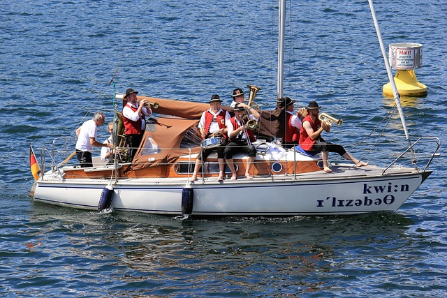 布里奇斯惊 布里奇斯惊