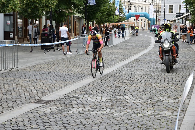 退场让球队 退场让球队